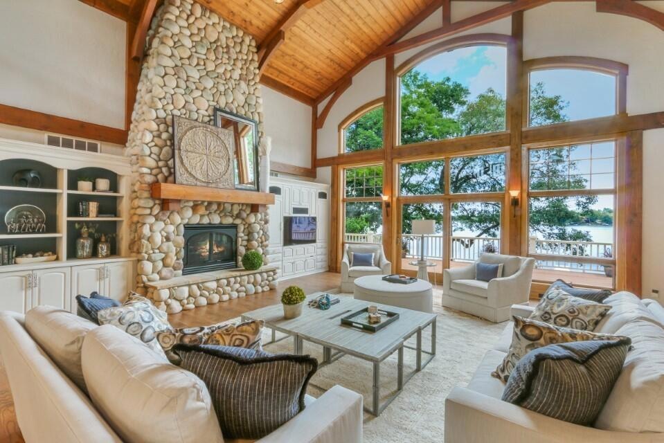 Lodge Chic Great Room