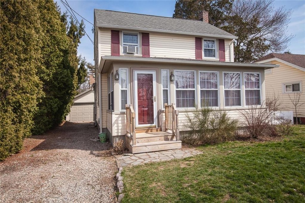 29 2nd Ave, Branford, CT 06405 - photo 1