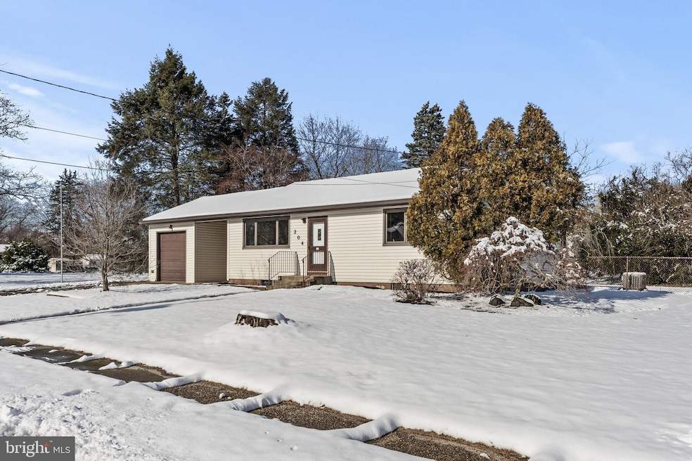 204 Sycamore Ave, Sewell, NJ 08080 - photo 1