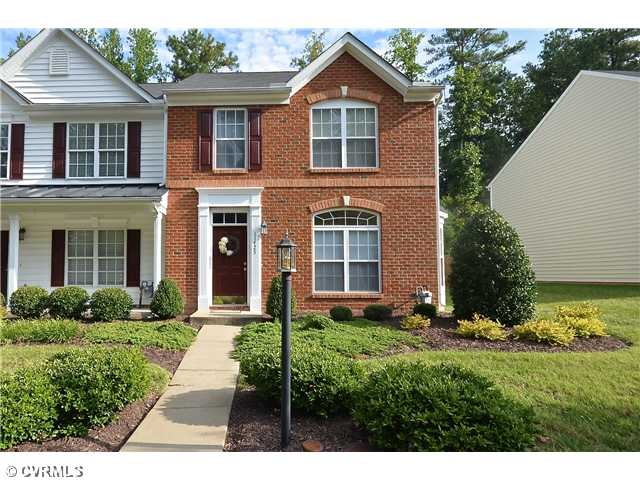 Exterior Front - The best of both worlds - mainten
