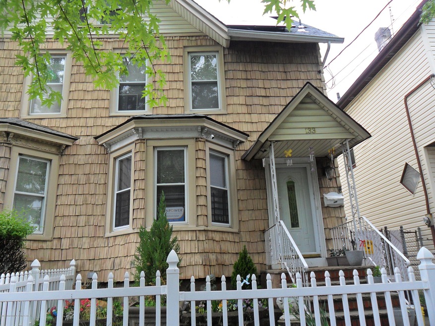 133 Blackford Ave, Staten Island, NY 10302 - photo 1