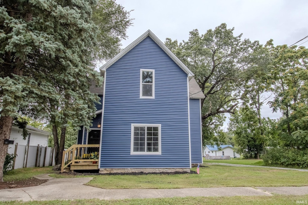 105 S Bower St, Knox, IN 46534 - photo 1