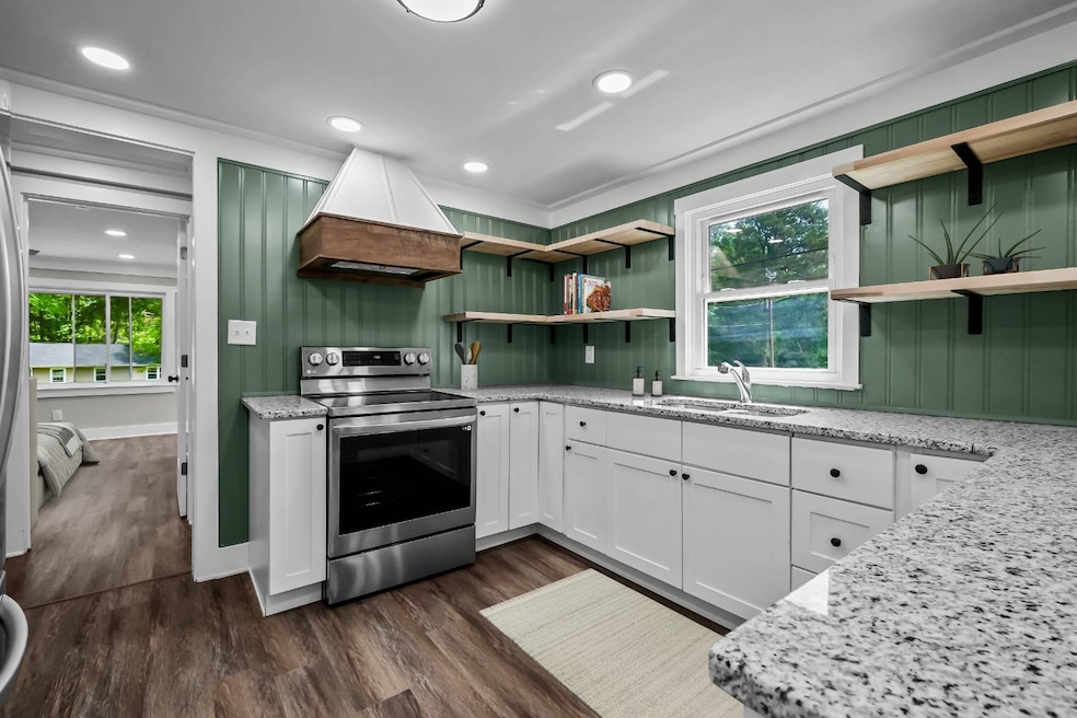 117 Pine Hill Cir, Columbiana, AL 35051 - photo 1