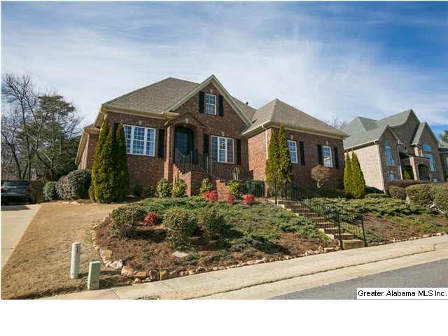 5BR/4BA home in Lake Crest. 4 bedrooms on main lev