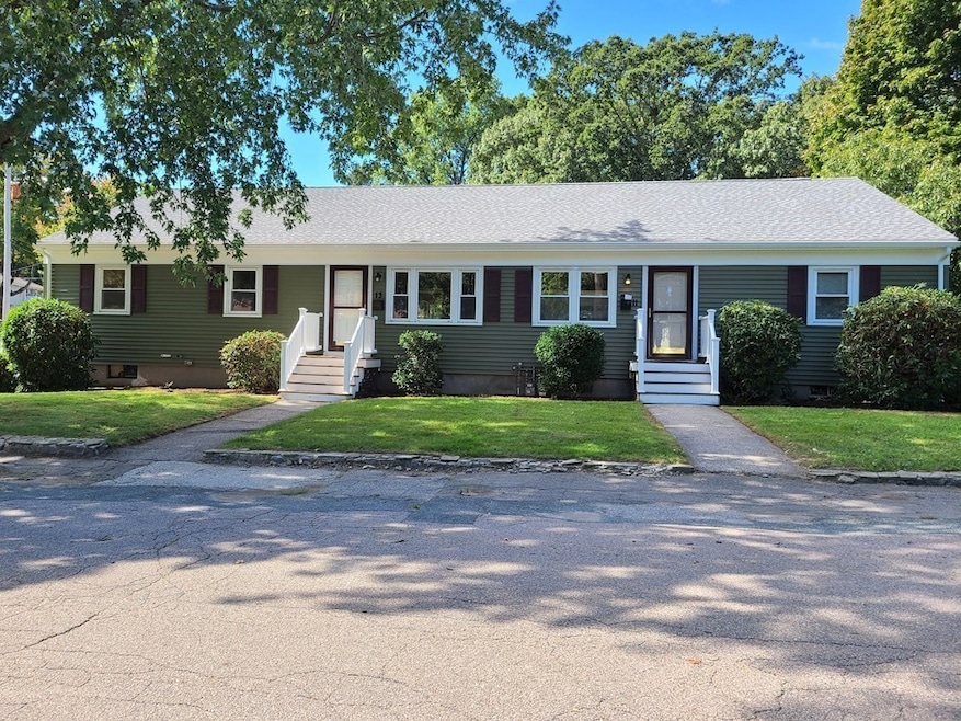 13 Rhodes Cir unit 13, Hingham, MA 02043 - photo 1