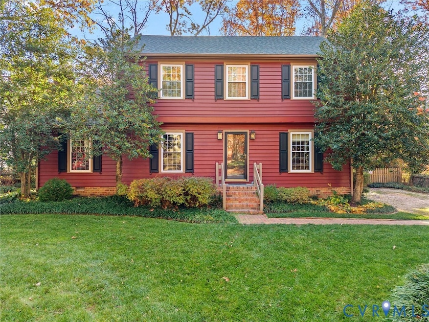 1833 Early Settlers Rd, North Chesterfield, VA 23235 - photo 1