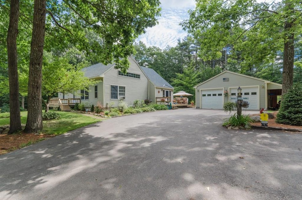 124 Rowe Station Rd, New Gloucester, ME 04260 - photo 1