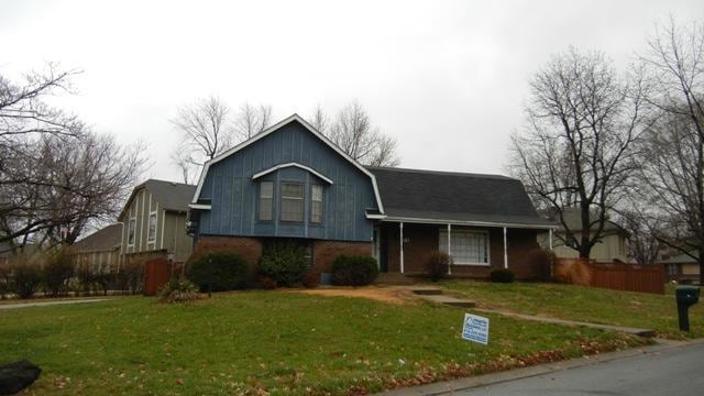 1511 NW Willowbrook Dr, Blue Springs, MO 64015 - photo 1