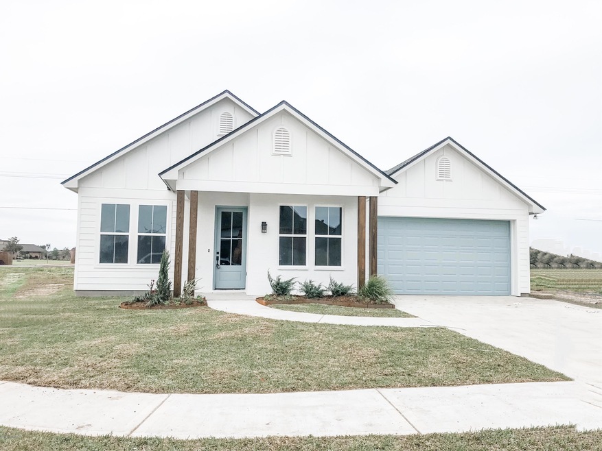 204 San Sebastian Dr, Youngsville, LA 70592 - photo 1