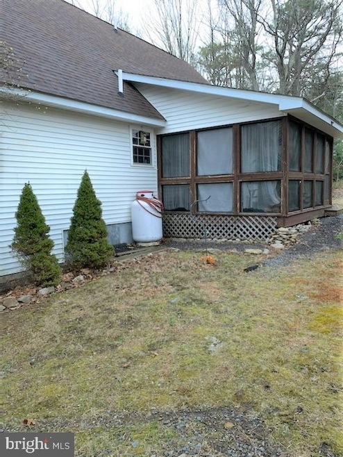 914 Old Piney Rd, Jim Thorpe, PA 18229 - photo 1