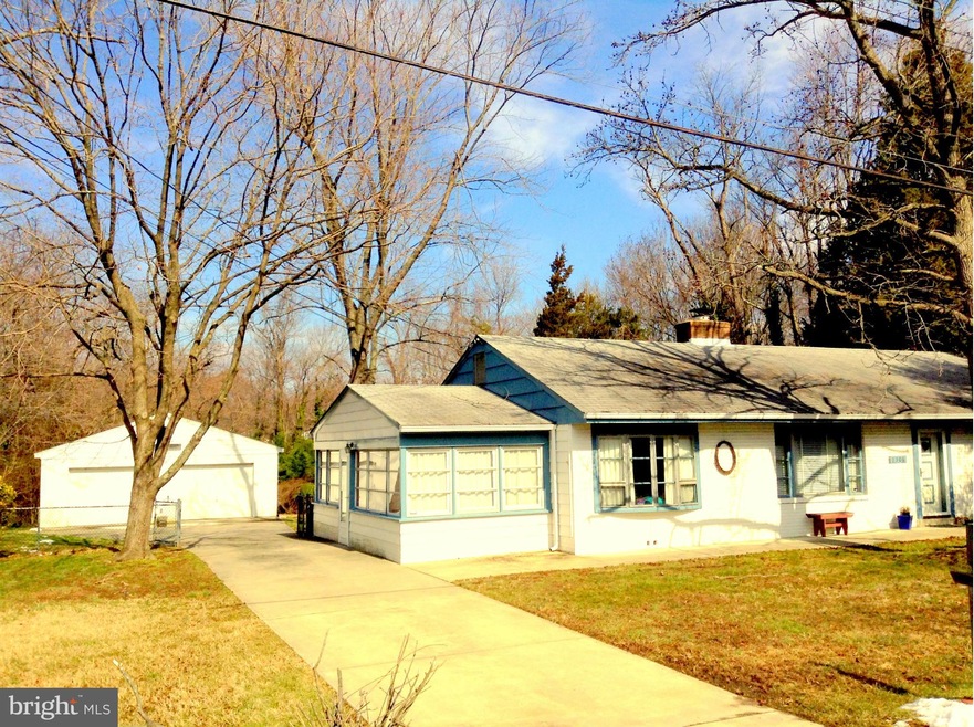 1306 Van Buren Dr, Fort Washington, MD 20744 - photo 1