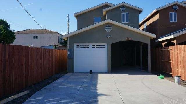 1568 E 117th St, Los Angeles, CA 90059 - photo 1