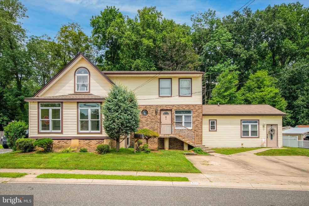 Sold $400,000 • Co-Listing Agent