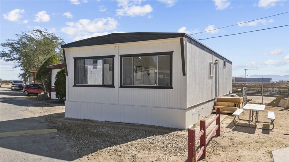 1258 W Rosamond Blvd unit 47, Rosamond, CA 93560 - photo 1