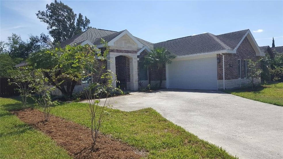 904 Chrysolite Dr, Weslaco, TX 78596 - photo 1