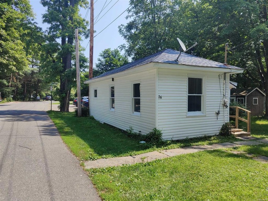 26 Saint John St unit 1, Red Hook, NY 12571 - photo 1