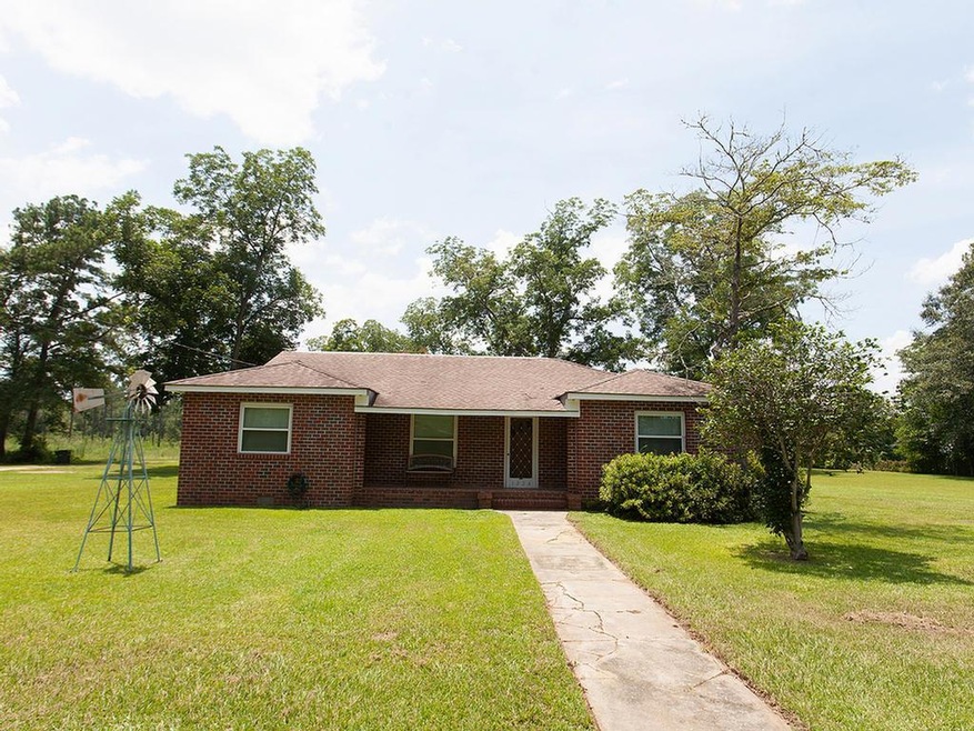 1024 Cedar St, Barwick, GA 31720 - photo 1