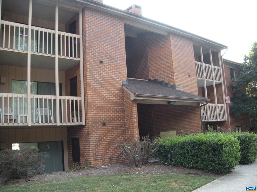 125 Turtle Creek Rd unit 6, Charlottesville, VA 22901 - photo 1