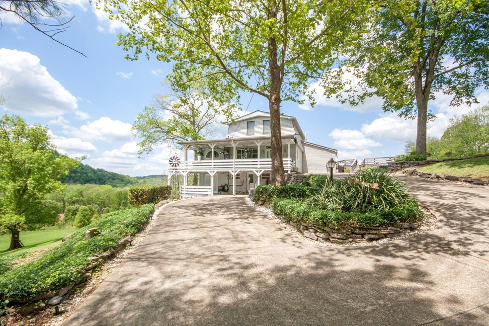 Beautiful Home on over 2 acres in Hendersonville. 