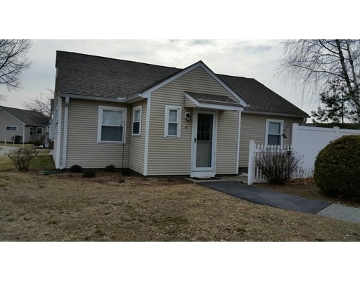 13 Mitchell Dr unit 12, Chicopee, MA 01022 - photo 1