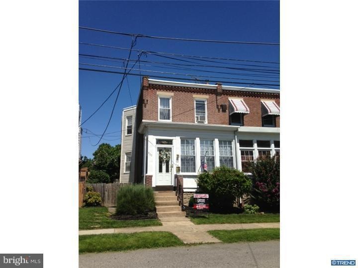 406 Rutledge Ave, Folsom, PA 19033 - photo 1