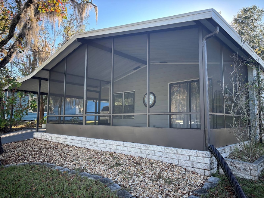 337 Spring Lake Dr unit 210, Deland, FL 32724 - photo 1