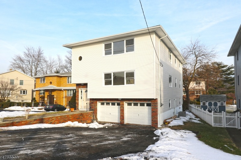 726 Saddle River Rd, Saddle Brook, NJ 07663 - photo 1