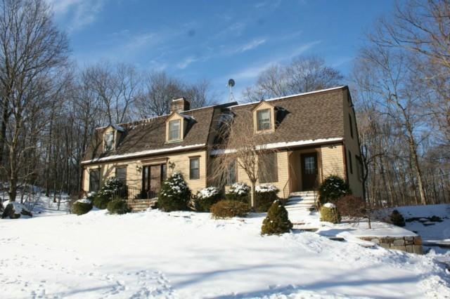 10 Cardinal Ct, Ridgefield, CT 06877 - photo 1