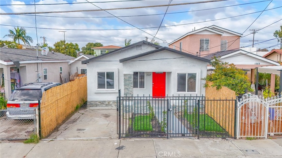 1567 E 119th St, Los Angeles, CA 90059 - photo 1