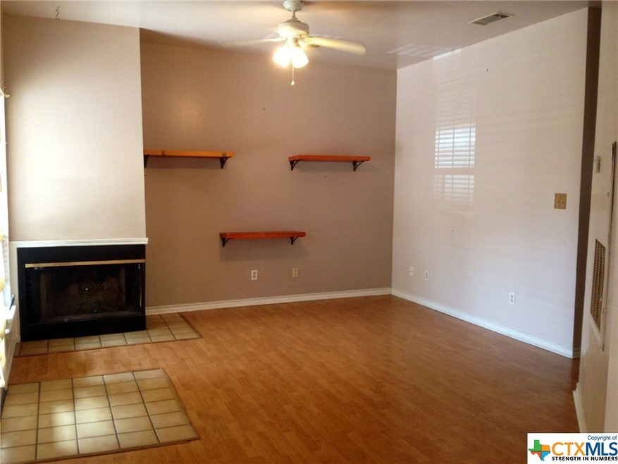 310 Pat Garrison St unit B6, San Marcos, TX 78666 - photo 1