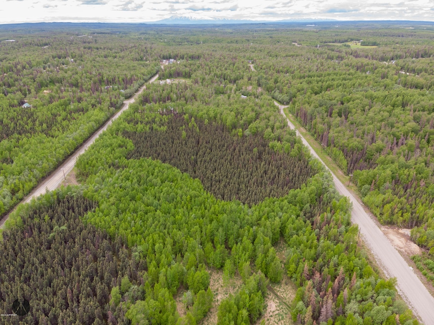 8240 Shearwater St, Knik-Fairview, AK 99654 - photo 1