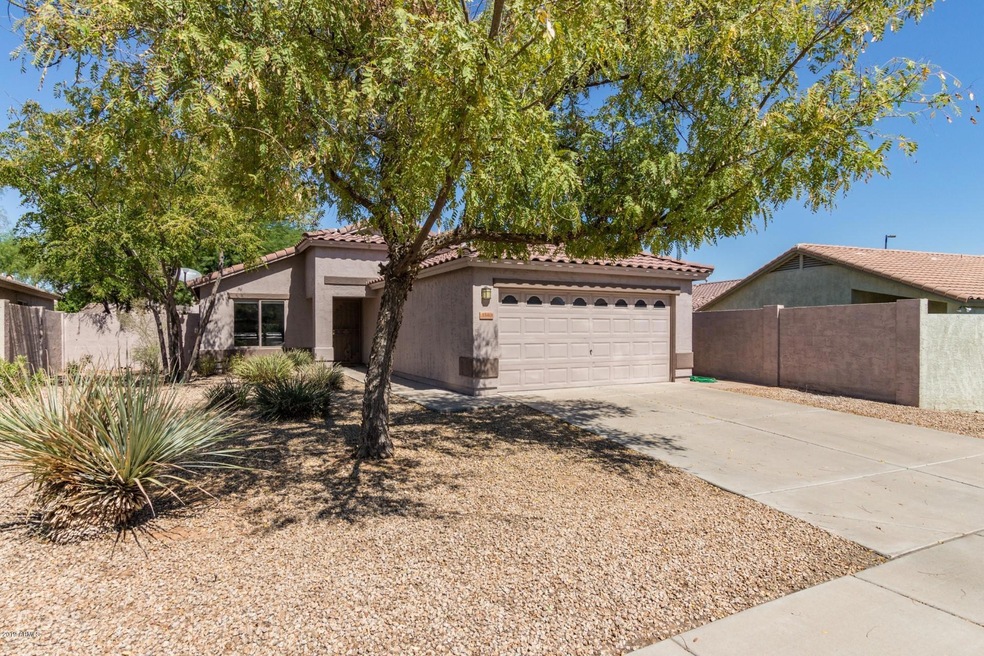 3340 E San Angelo