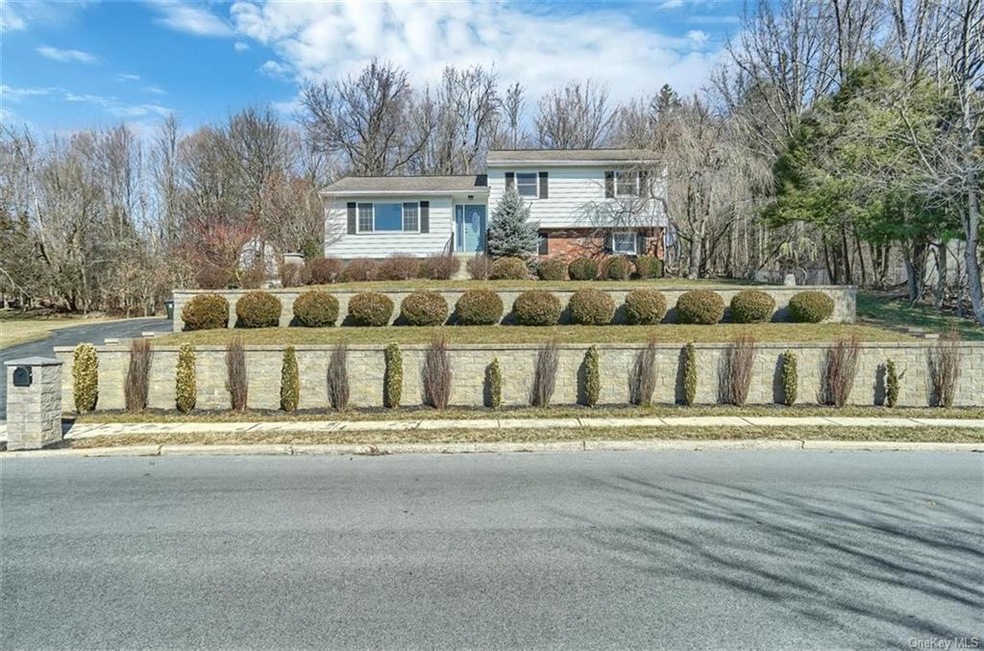 60 Barnes Rd, Washingtonville, NY 10992 - photo 1