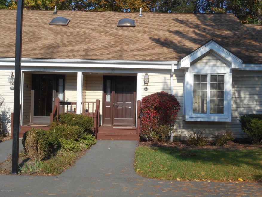 30 Harmon Dr, Stroudsburg, PA 18360 - photo 1