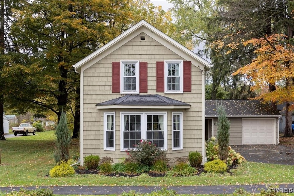 Pending $325,000 • Co-Listing Agent