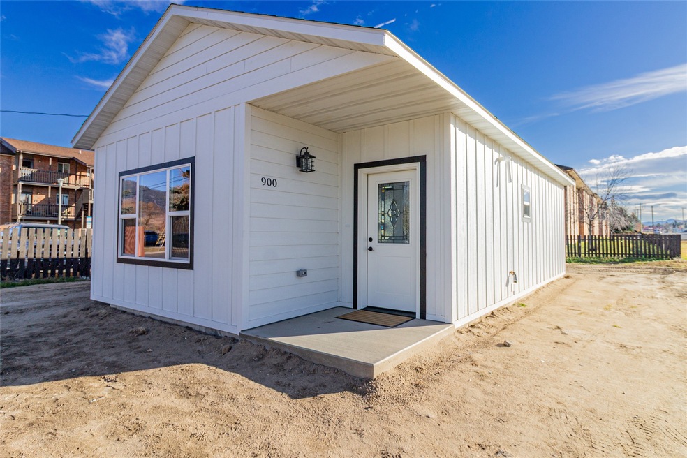 900 Evans Ave, Butte, MT 59701 - photo 1