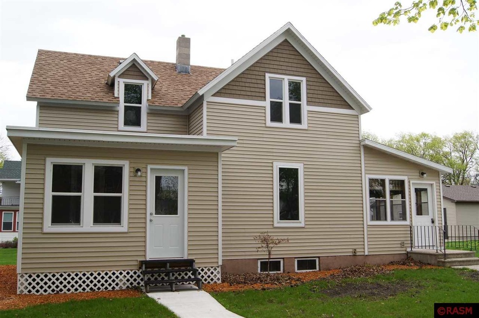 102 N Franklin St, New Ulm, MN 56073 - photo 1