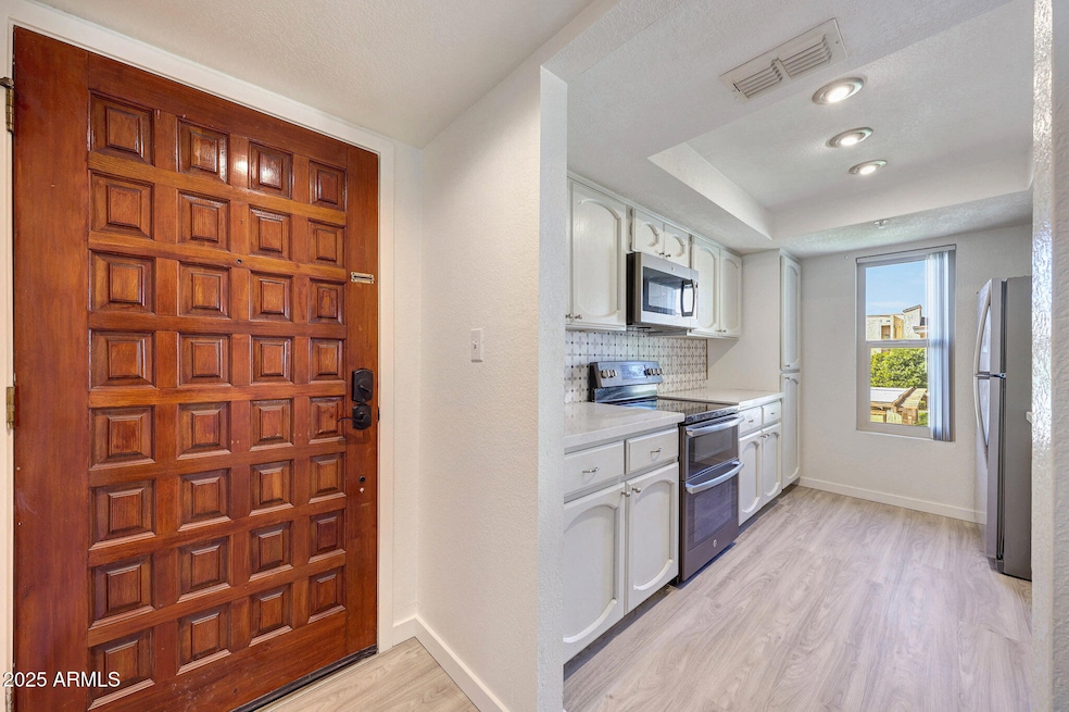 7510 E Thomas Rd unit 224, Scottsdale, AZ 85251 - photo 1