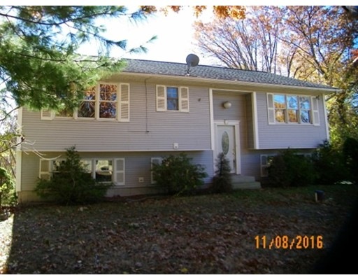 43 Russell St, Ludlow, MA 01056 - photo 1