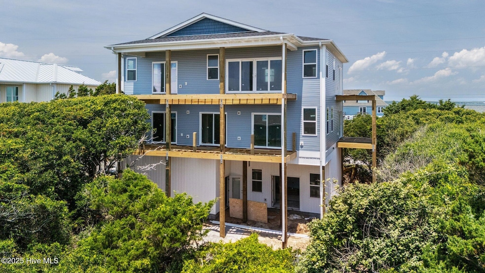 1707 Emerald Drive