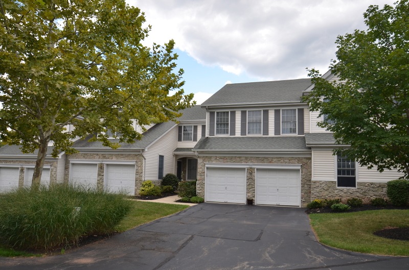 92 Westgate Dr, Annandale, NJ 08801 - photo 1