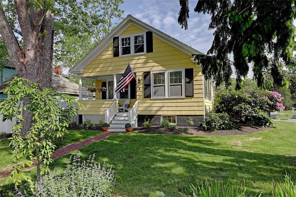 21 Chachapacasset Rd, Barrington, RI 02806 - photo 1