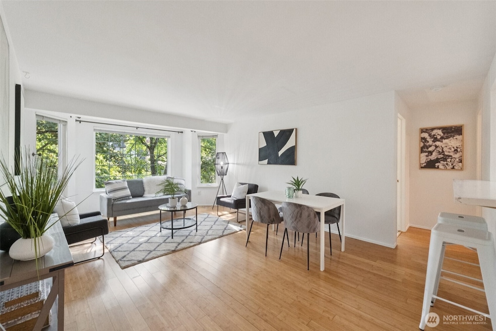 1115 16th Ave unit 3, Seattle, WA 98122 - photo 1