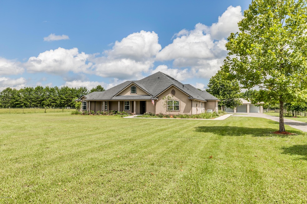 4013 Maggie Ln, Middleburg, FL 32068 - photo 1