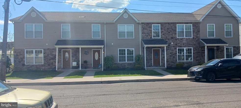 16 Belmont Ave unit 5, Quakertown, PA 18951 - photo 1