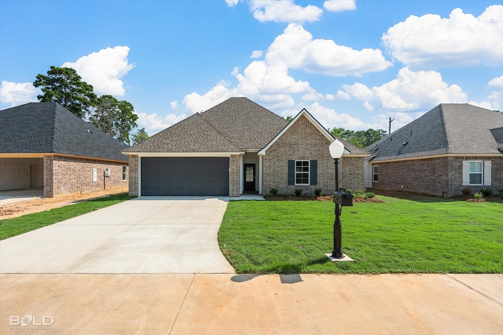 319 Mousse Ruelle Dr, Shreveport, LA 71106 - photo 1