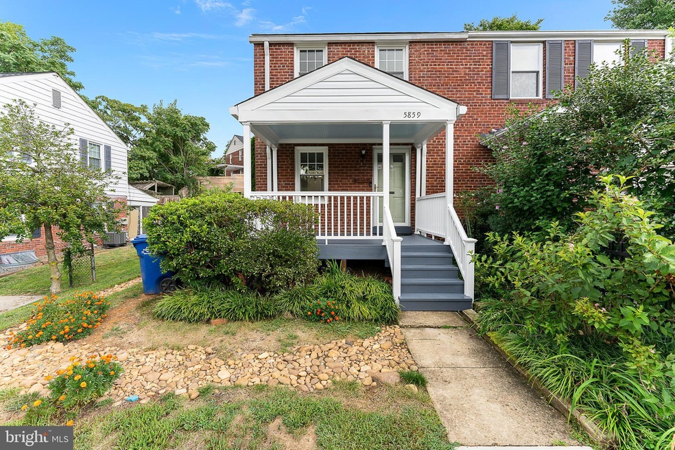 5859 Edgehill Dr, Alexandria, VA 22303 - photo 1