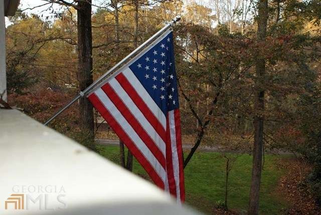 605 Jeffrey Ct unit II, Woodstock, GA 30188 - photo 1