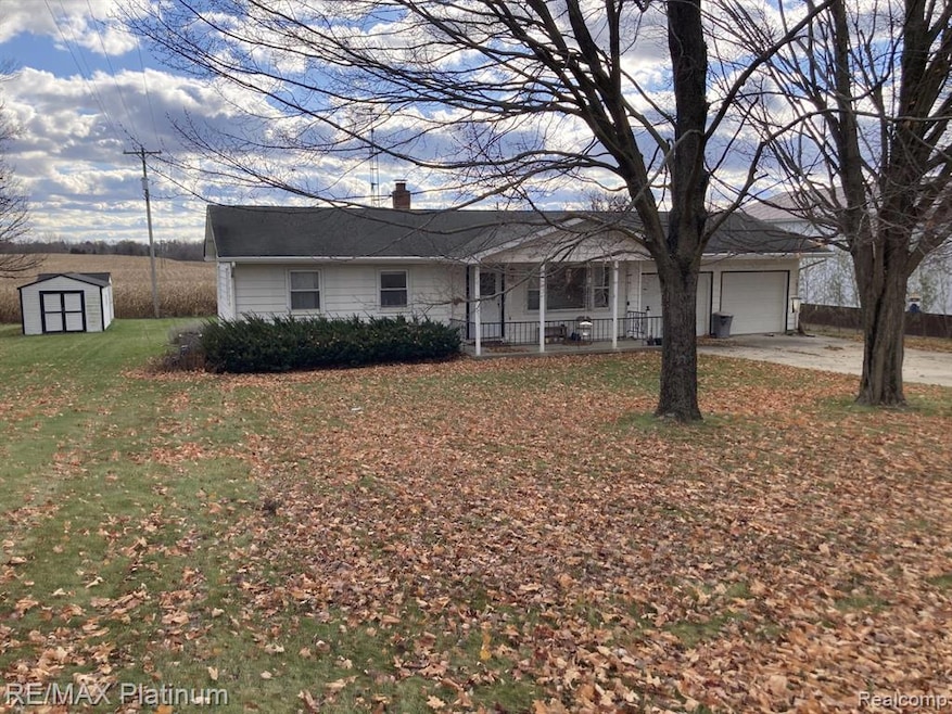 11060 Britton Rd, Byron, MI 48418 - photo 1