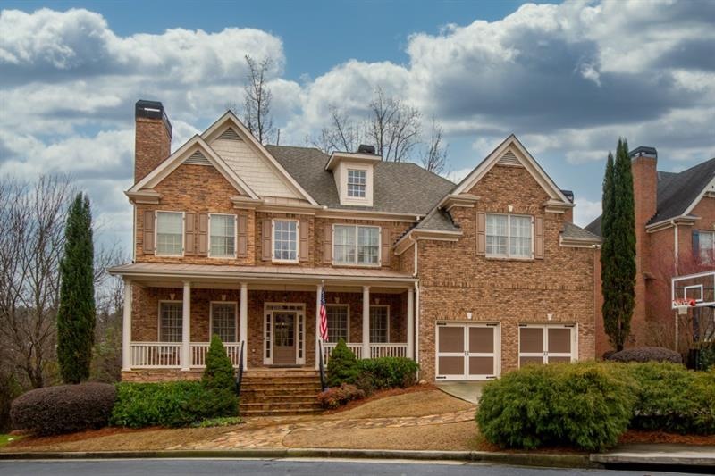 Classic traditional with 3 finished levels! Great 